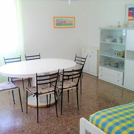 Apartment- Sud Est Lägenhet Lignano Sabbiadoro
